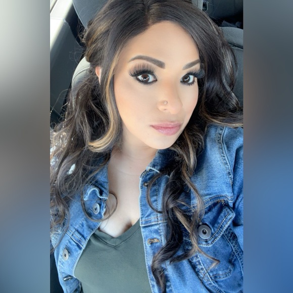 Meet your Posher, Laura - Picture 6 of 13